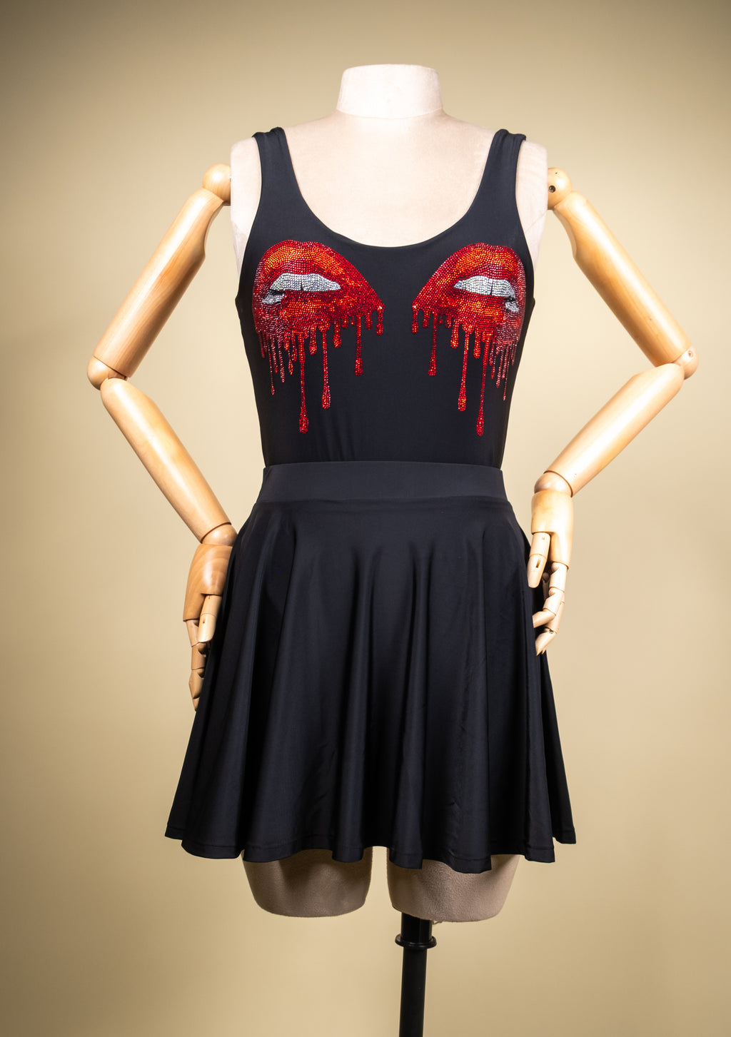 Shore Skirt - Midnight black